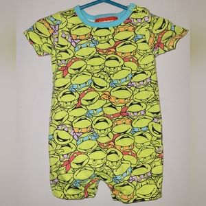 🐢 TMNT Vintage Teenage Mutant Ninja Turtles Print Baby Onesie COWABUNGA Dude!
